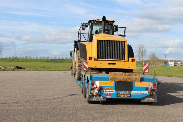 Grondverzetmachine shovel